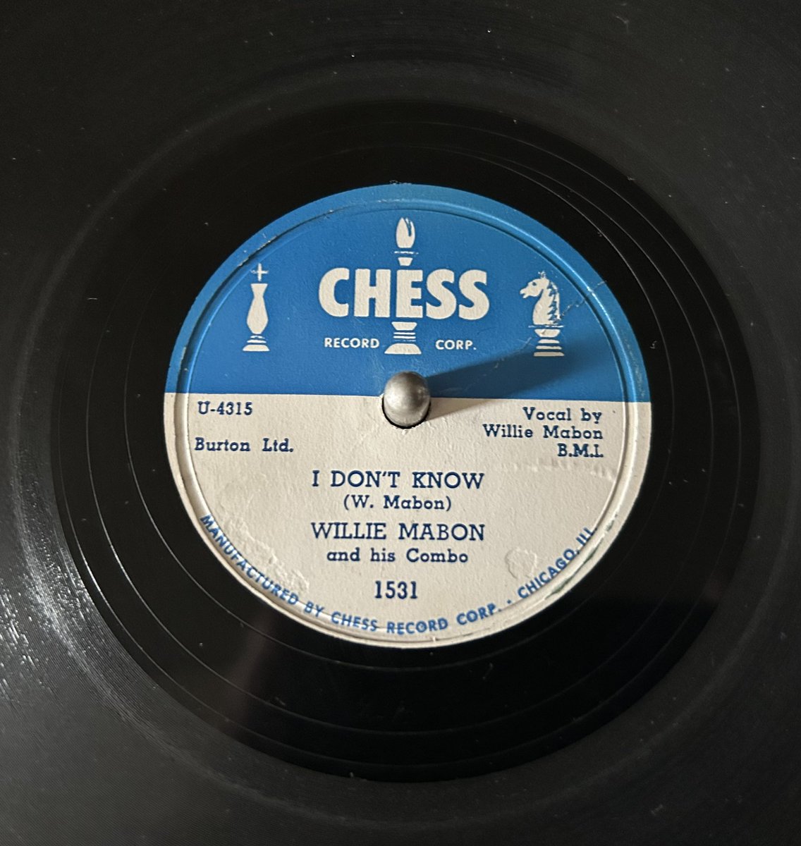 今日の1曲！
Willie Mabon, 
I Don't Know.
youtube.com/watch?v=r-McGJ…
#blues
#chessrecords
#78rpm 
#williemabon