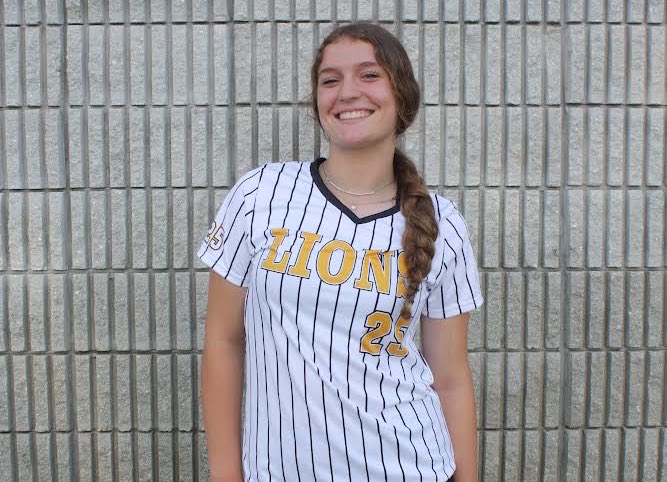 Happy 16th Birthday to our #25 Alaina George! We hope you have a great day! @AlainaGeorge25