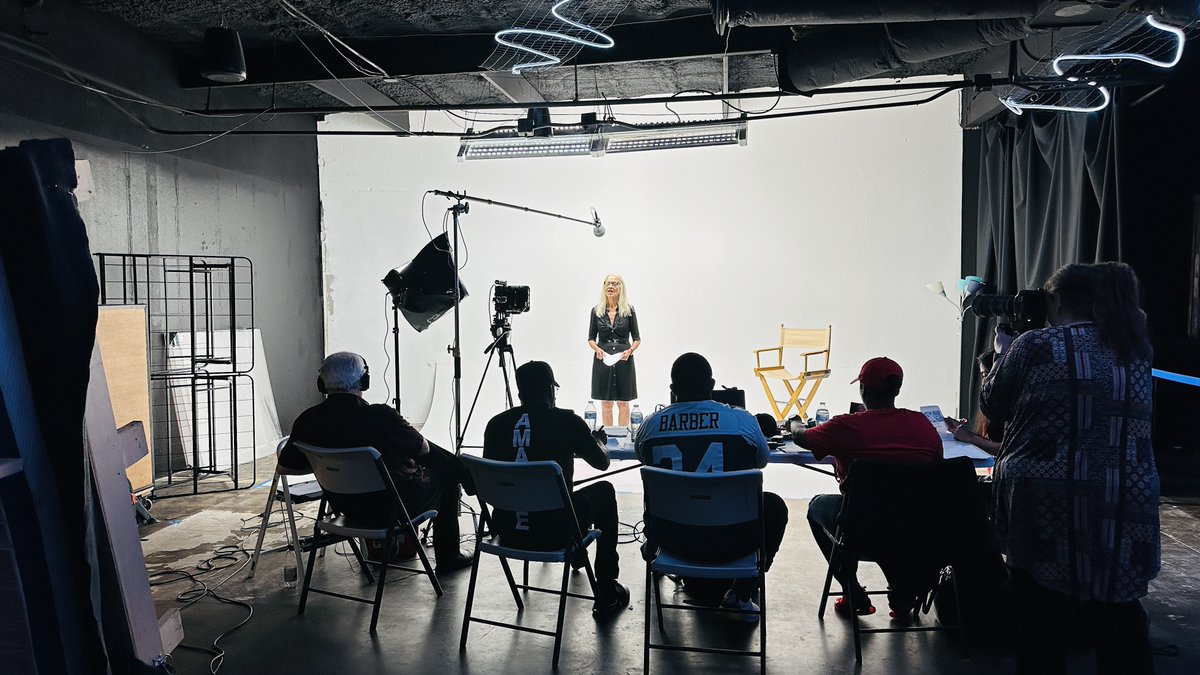 SpayseStudios's tweet photo. @SpayseStudios has plenty of room for auditions in front of our white infinity wall! #spaysestudios #auditons #spayse #infinitywall https://t.co/gDbHPlgwK5