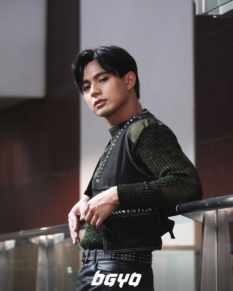 bgyo_ph's tweet photo. #BGYO | BGYO at The Demo Concert Photo Series [ JL ]

Giving back to the team that honed our Kapitan @BGYO_Gelo in his teens. @ATeamPH_, you are a force in the dance community and it is an honor to perform at #ATeamPHTheDemoVol9! Highest respect to tonight's performers! 🔥 https://t.co/9ROfen1OM7