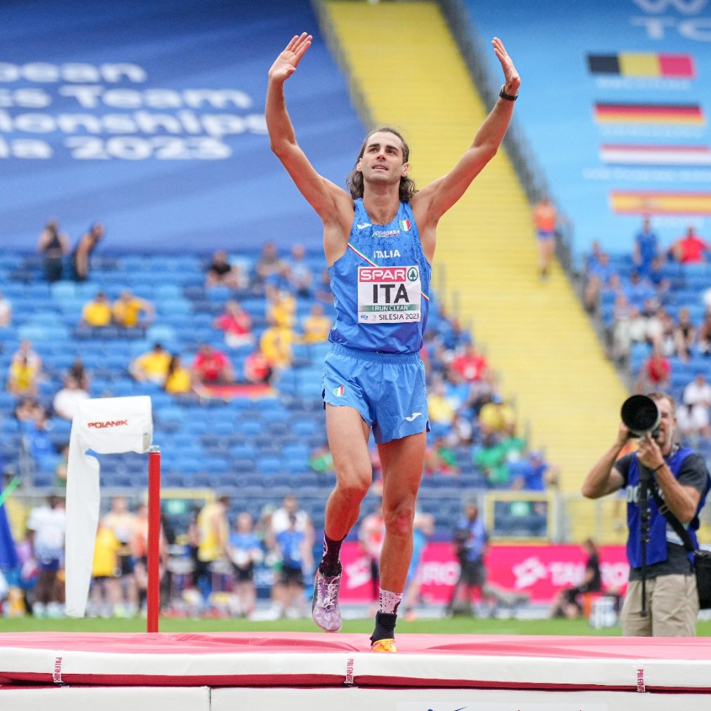 ItaliaTeam tweet media