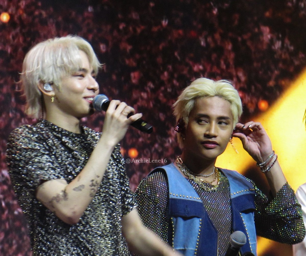 ArchieLene16's tweet photo. 06.25.23 #KENTIN PAGTATAG WORLD TOUR MANILA CONCERT DAY 2

ahhhhhhh 😍

MAHALIMA AT ARANETA 2ndDay
@SB19Official #SB19
#PAGTATAGWorldTourManila https://t.co/UykNnJEnEs