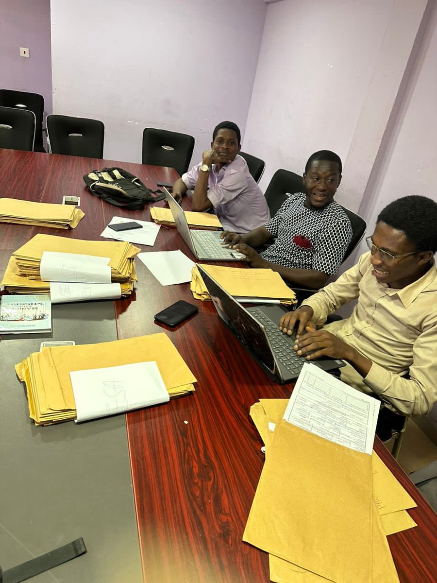 knust_src's tweet photo. Dear student entrepreneurs,

We have received your applications for the entrepreneur endowment fund! The SRC executives in charge are working hard to expedite the sorting process for disbursement.

Think It Fund It is here🎉🎉🎉

#ThinkItFundIt
#MadeInKNUST https://t.co/Q2kO3xL4kf