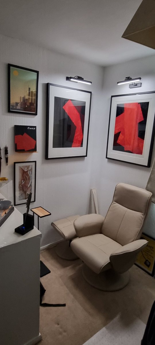 KnowlesStuff tweet media