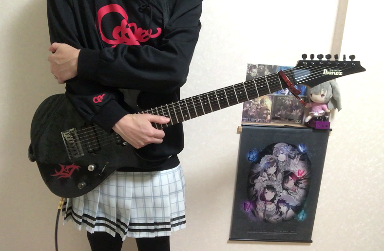 SLtraumerei's tweet photo. Gt.ぴかり
どちらかというとHR/HM系のプレイが得意かもしれない、演奏動画では樋口円香によく似た格好をしているように見えるが担当は大崎甘奈だったりする
Ibanez RG15271 (Bridge:D Activator 7)
Fractal Audio Systems AX8 https://t.co/Z2n0rWwVAE