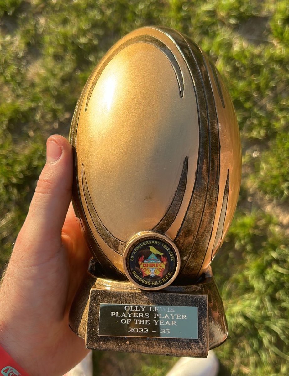 TheRealOllyL's tweet photo. Pretty chuffed with this 💪🏻 Burgess Hill Players Player 2022-23 🥇 https://t.co/TncC4lEQlO