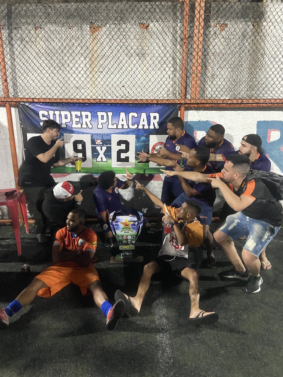 Bom dia com 9 motivos para ser feliz neste domingão:

Campeão invicto ✅
40 títulos ✅
01 da Baixada no fut7 ✅
<a href="/reizin98/">®7 </a> artilheiro ✅
<a href="/LiborioAllan/">Allan Liborio</a> melhor goleiro ✅
GOLEADA NA FINAL ✅
MELHOR ATAQUE ✅
MELHOR DEFESA ✅
Barrinho é nosso ✅

É a tropa! 🍊💪🏻🏆