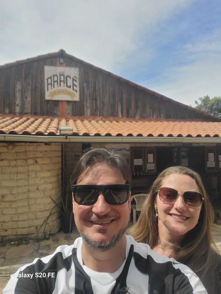 I'm at Cervejaria artesanal Aracê in Cavalcante, Goiás swarmapp.com/c/h8KsAMB4Gnv