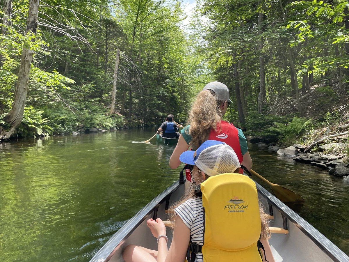 mreng_ca's tweet photo. Wonderful weekend for a family outing to Shubie Park. Thanks to all that came out to enjoy some time on the water, the sun and each other’s company. 

#picnic #sun #paddling https://t.co/iZfQ1U9YDr