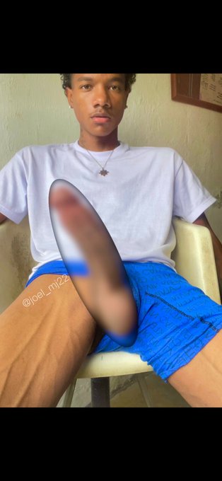 Ya viste mi ultima publicaci&oacute;n 😈🔥👇🏾 https://t.co/dWNoGSDZbv https://t.co/1JeGNehlij