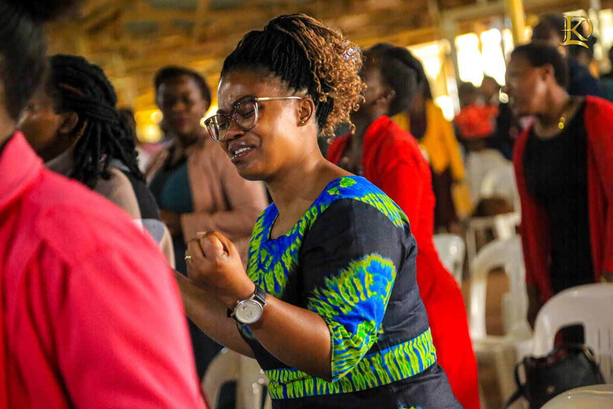 kl_dickson's tweet photo. We were blessed to have you and your loved ones fellowship with us today.
Thank you for loving and being  part of this amazing family.#CFCFortPortal.*
A blessed New Week

#SundayServiceUpdates
#YearOfGodsGoodness https://t.co/mgySnaSBq6