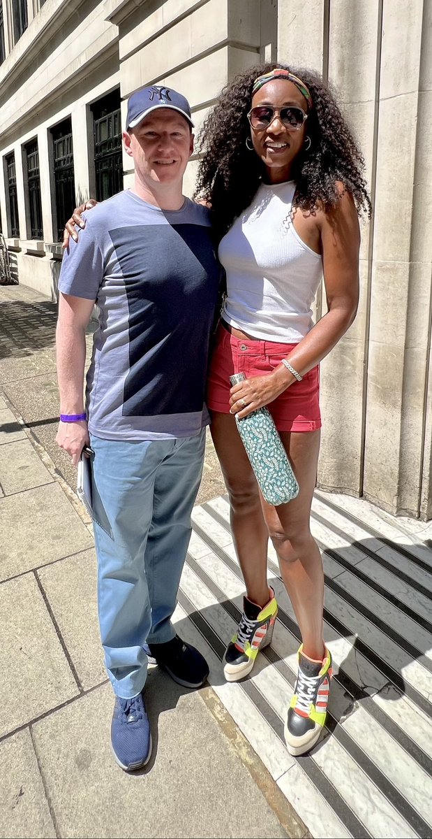 FLYNNTOONARMY's tweet photo. Always nice meeting the lovely Beverley Knight. Thank you for the photo @Beverleyknight #beverleyknight #singer #songwriter #westend #theatre #actress #musicaltheatre #thebodyguard #soulsinger #thebodyguardmusical #sisteract #sylvia #olivierswards #sisteractthemusical https://t.co/8g8BewuW1B