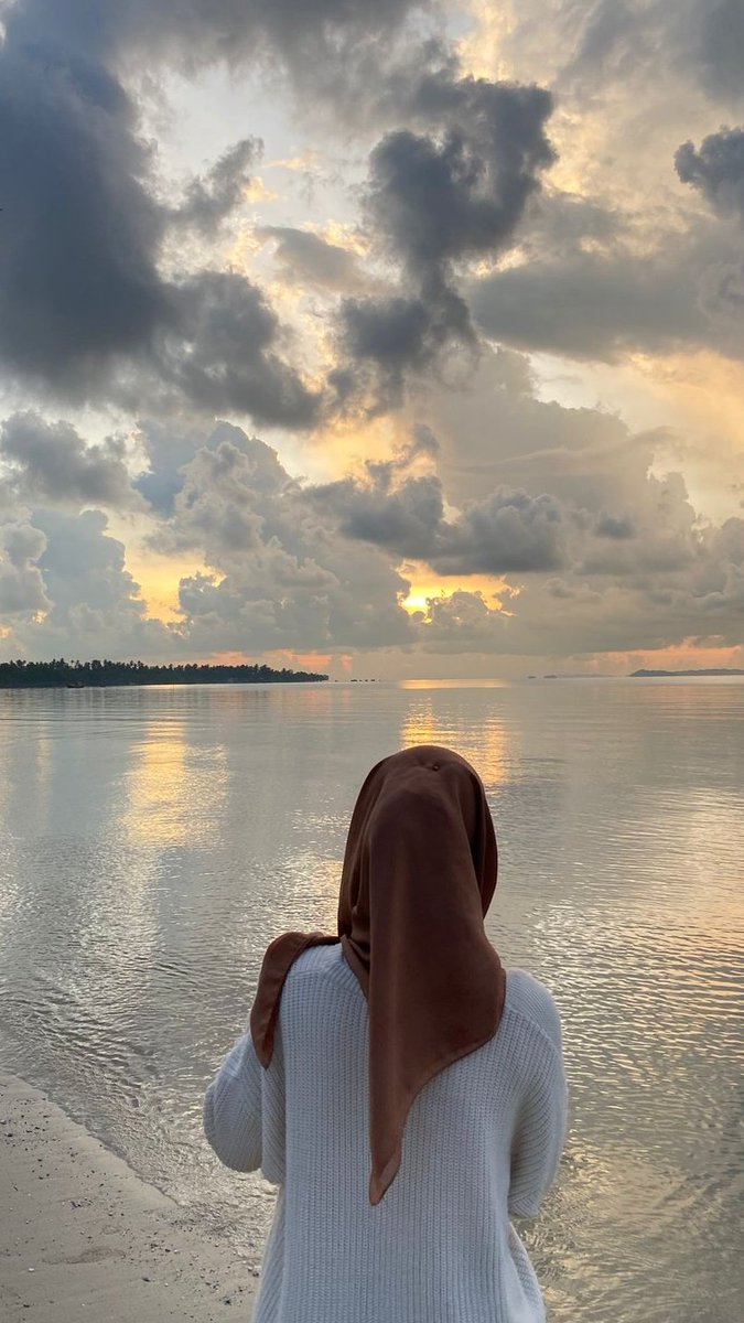 fatinbtrsya's tweet photo. 28 apr 23 
W/sunrise🦋 https://t.co/OAgHFqoAGy