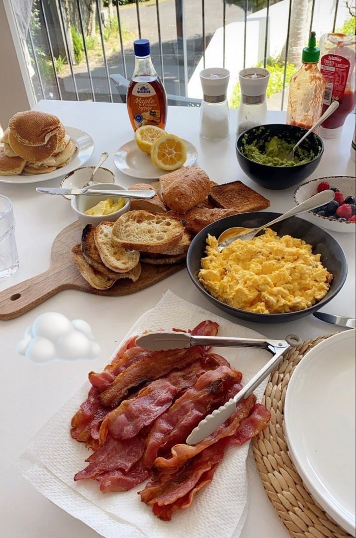 CutieBabyNelly's tweet image. Le meılleur breαkfαst :