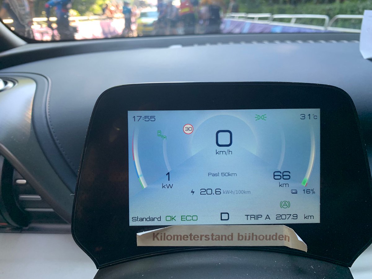 🚘🔌 Het NK was met 220km onze langste koers tot nu toe. Ook weer overleefd met onze elektrische volgauto van BYD. Met overschot!

🔋 Charged by <a href="/Fastned/">Fastned</a>

 #BEATtheWaste
