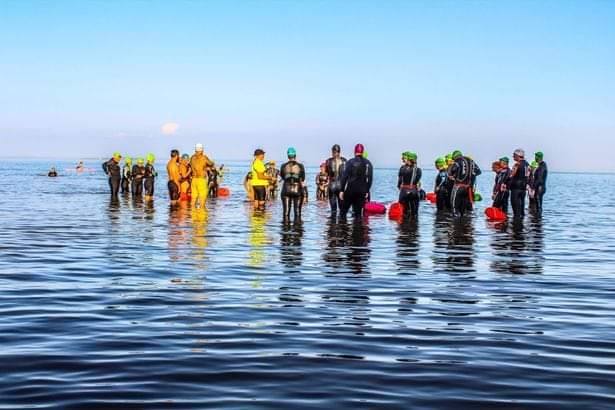 What has wild swimming and a lamb bhuna got in common you ask?

Cardiff Round Table are hosting our next social event Tuesday 27th, wild swimming in Jackson's Bay, Barry followed by a curry to warm ourselves up afterwards!

If you want to come along get in touch!