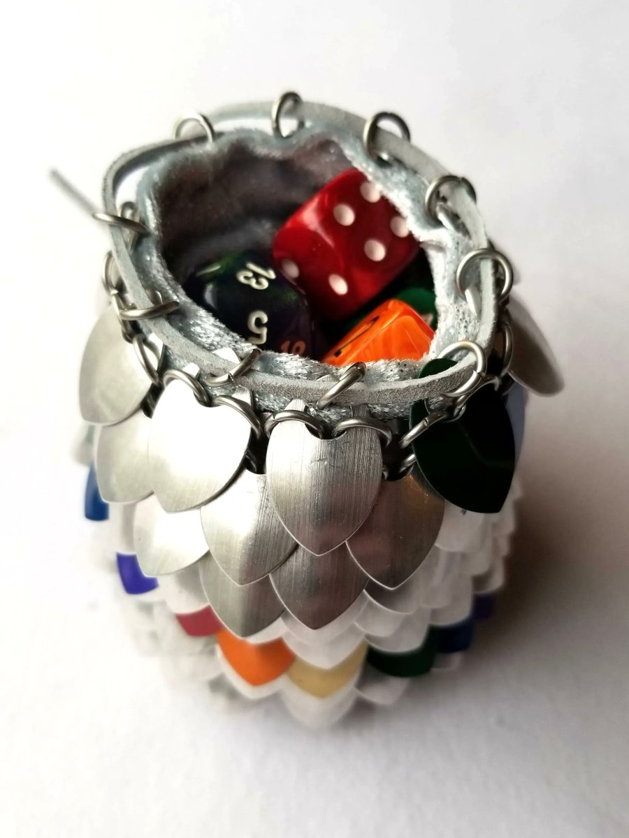 Games By Bee tweet media