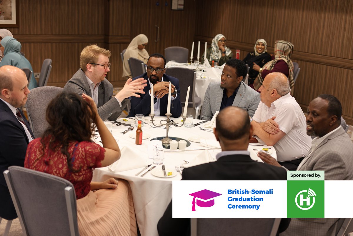 Hormuud's tweet photo. Our warmest congratulations go out to the outstanding Somali students who graduated from UK universities this year!
We are honored to have sponsored and participated in a wonderful graduation ceremony hosted by the UK Somali community at the Hilton London Kensington Hotel last night to celebrate the accomplishments of the graduates.

#BritSomGrad23 
#GuulSoomaaliyeed
#Hormuud