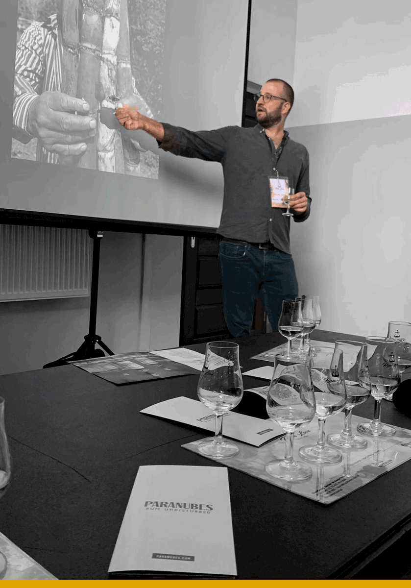 Our very own @philgillier  sharing his knowledge about all things Rare Rum at the Rum Love Festiwal in Poland.

<a href="/paranubes/">Paranubes Rum</a> 

Our dear friend, we salute you 🥃