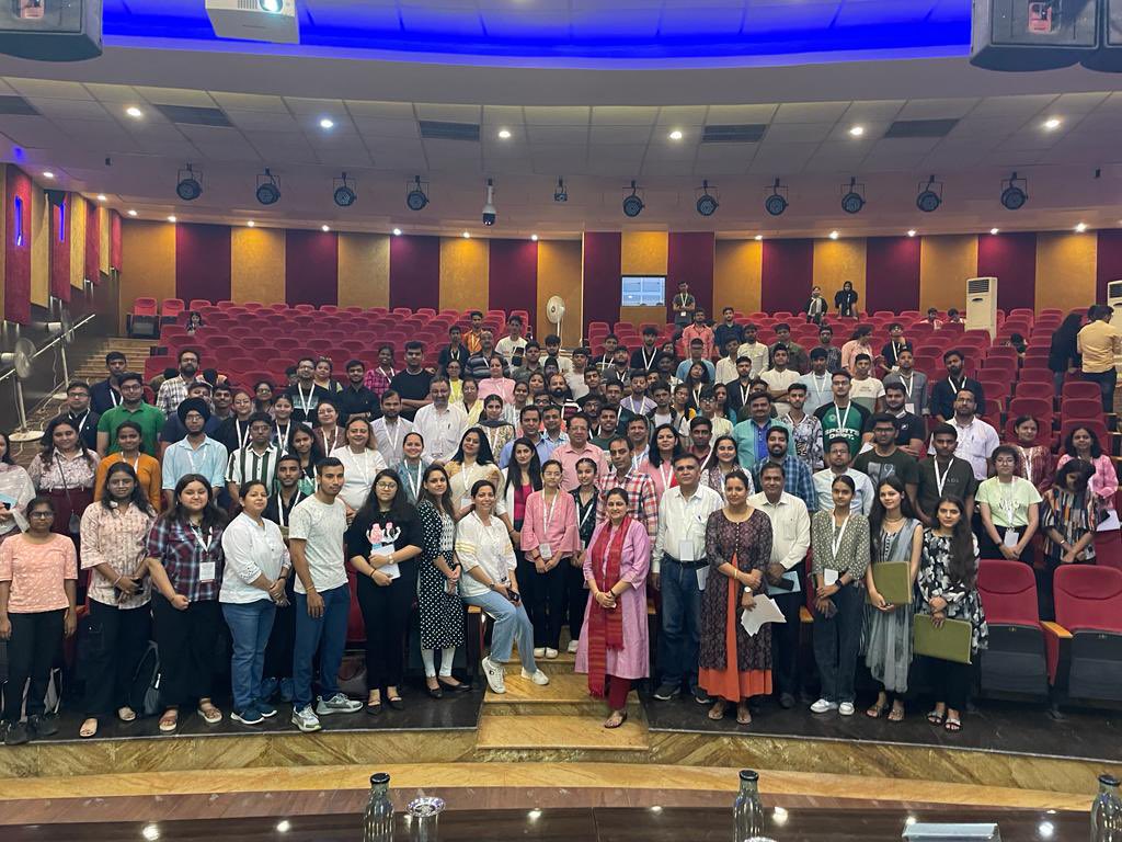 ruchiarghyap001's tweet photo. Day 4- Knowledge Session Windup
IDE Bootcamp NITTTR Chandigarh
#idebootcamp23 #AICTEbootcamp23 #micIDEB23 #IDEB23 #designthinking #innovation #design #entrepreneurship #hands_on_training
@PMOIndia @EduMinOfIndia @mhrd_innovation @dharmendrapradhan @abhayjere https://t.co/ozYqegHgZo