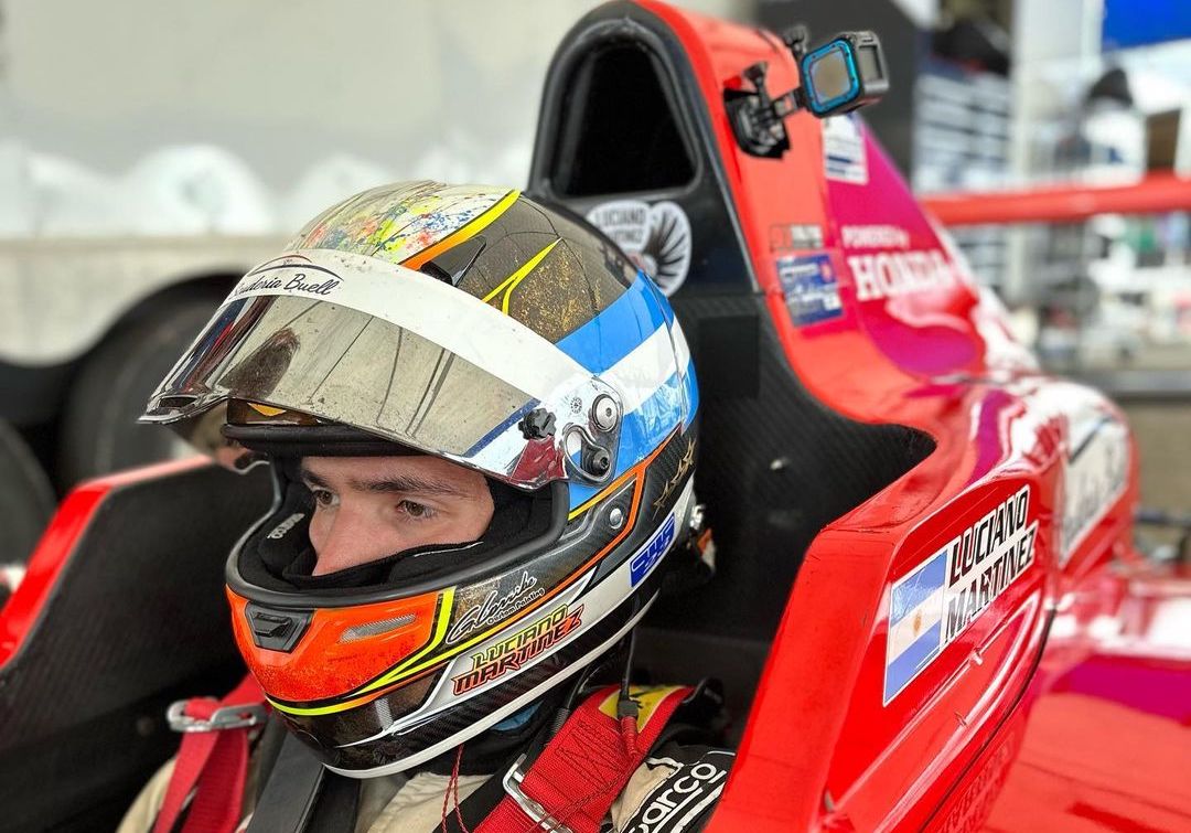 Campeonesnet's tweet photo. #F4USA | Luciano Martínez arribó 12º en la segunda prueba de Mid Ohio
Con el Ligier de Scuderia Buell el joven piloto de Canning completó la primera competencia del domingo en el circuito de Lexington.
https://t.co/wNacpuJNZ8 https://t.co/sSzjPo6OVU