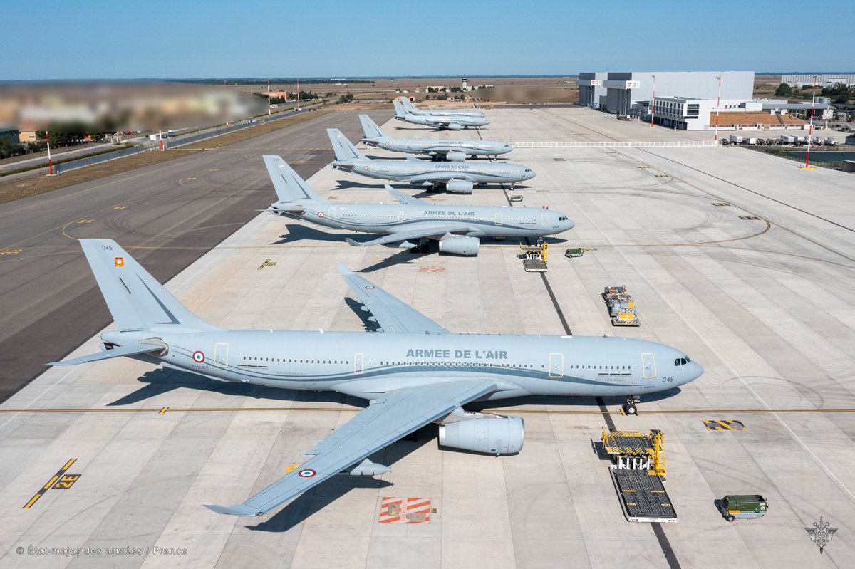 Air Refueling Tanker ‼️

France Airforce 6 A330 Air Tanker in lineup at taxi stand. This number is more then Air Tanker Indian Air Force Operates for such large fleet. 

IAF 🇮🇳 Seriously lack this,doing drama of acquisition since decades 🤷‍♂️

What a Majestic Lineup