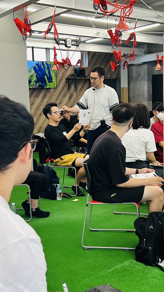 0v0ision10's tweet photo. 視覚と運動のつながり
〜臨床に役立視機能の評価〜
in リハビリステーションアクティ桶川

ご参加の皆様、
ありがとうございました😆‼︎ https://t.co/RGgcbc4HKi