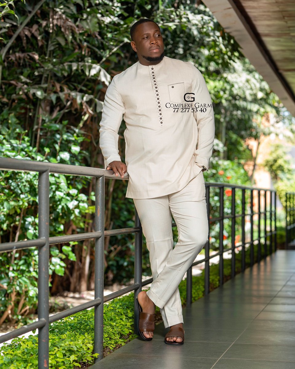 Complexe_GARMI's tweet photo. Des tenue deja disponible en différentes tailles
La fête approche alors venez choisir votre tenue
Adresse: Medina rue 6/19 et Mariste en face cbao
#modetabaski #tabaski2023
#senegal #sagnse https://t.co/IdpDsV3NcN