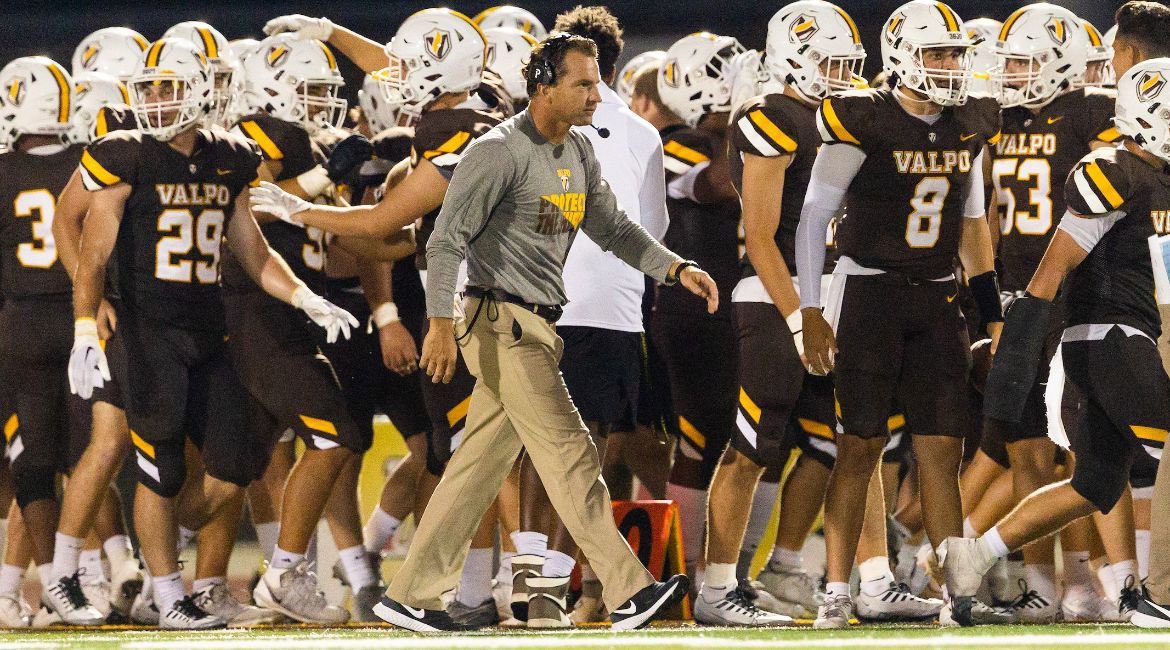 Ryan Ross (@ryanross53_) on Twitter photo After a great camp I am blessed to receive a D1 offer to <a href="/valpoufootball/">Valpo Football</a> #AGTG <a href="/CoachPrevost/">Andrew Prevost</a> <a href="/coachrohn/">Dan Rohn</a> <a href="/Coach_TMcC/">Coach Trevor McConnell</a> <a href="/TheD_Zone/">The D Zone</a> <a href="/DLSFootball_MI/">De La Salle Pilots Football</a> <a href="/AndyZimmerman70/">Andrew Zimmerman</a> <a href="/DaBossHog_/">Coach Green</a> <a href="/CoachLFox/">Landon Fox</a> <a href="/gary_abernathy/">Gary Abernathy</a> <a href="/alex_pallone/">Alex Pallone</a> After a great camp I am blessed to receive a D1 offer to <a href="/valpoufootball/">Valpo Football</a> #AGTG <a href="/CoachPrevost/">Andrew Prevost</a> <a href="/coachrohn/">Dan Rohn</a> <a href="/Coach_TMcC/">Coach Trevor McConnell</a> <a href="/TheD_Zone/">The D Zone</a> <a href="/DLSFootball_MI/">De La Salle Pilots Football</a> <a href="/AndyZimmerman70/">Andrew Zimmerman</a> <a href="/DaBossHog_/">Coach Green</a> <a href="/CoachLFox/">Landon Fox</a> <a href="/gary_abernathy/">Gary Abernathy</a> <a href="/alex_pallone/">Alex Pallone</a>