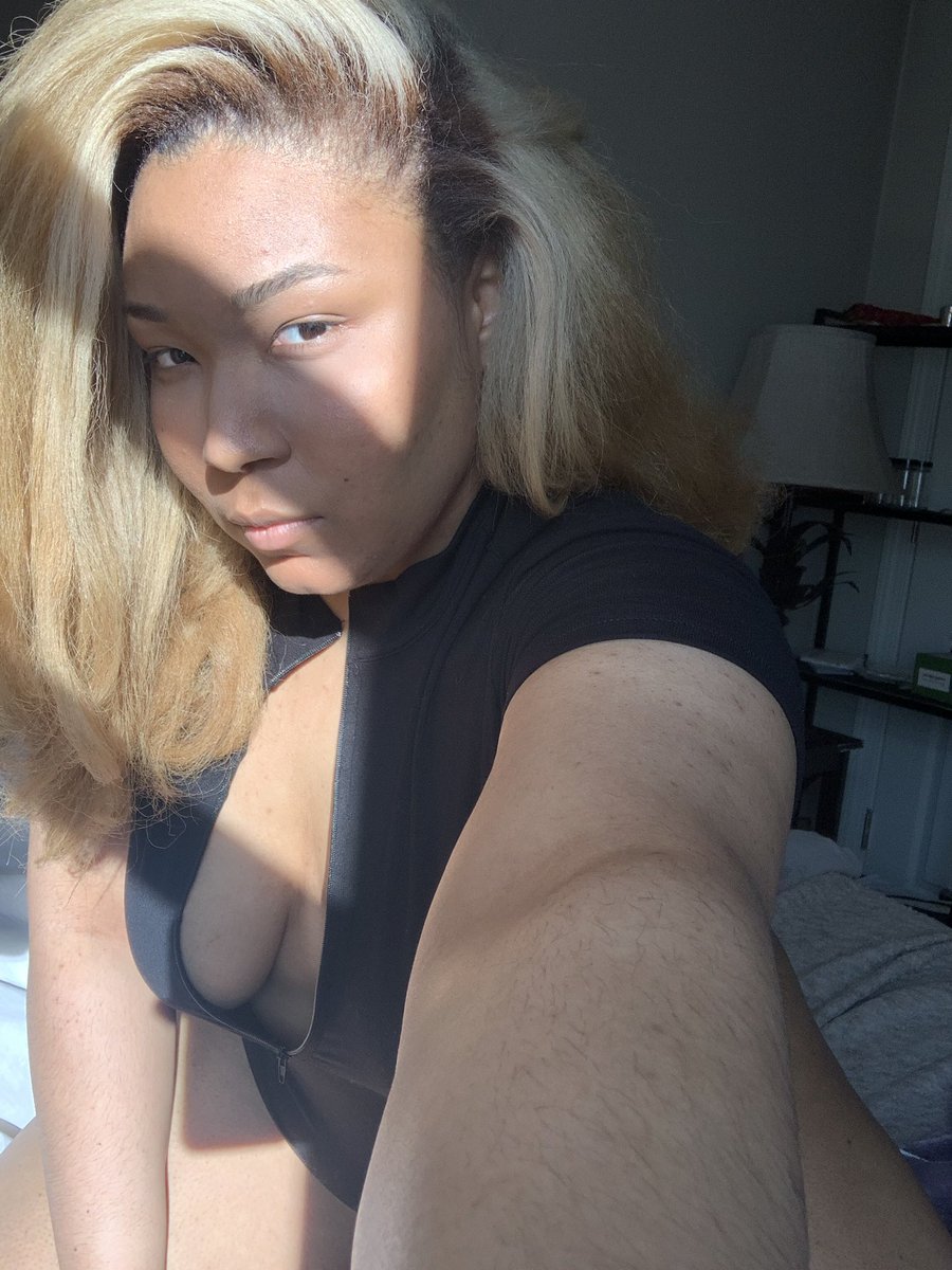 💸👸🏽 tweet media