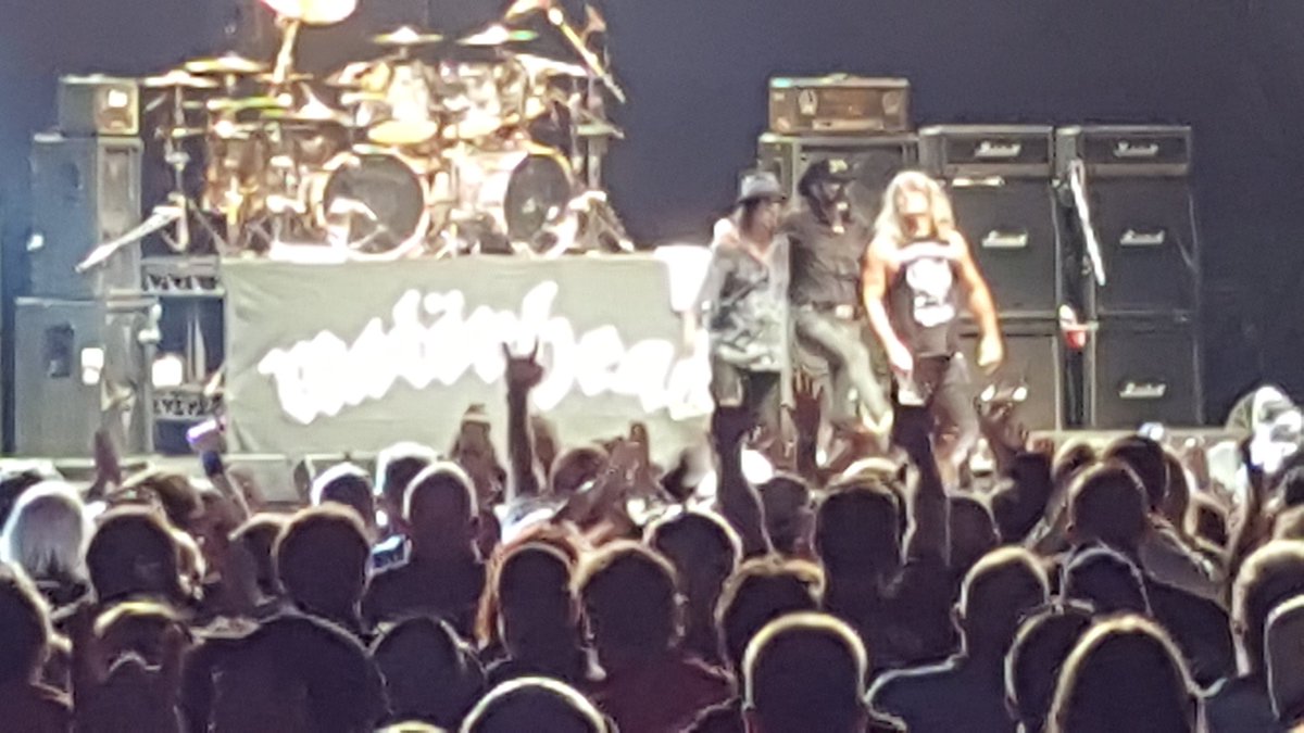 BingfromKiddy's tweet image. Peter it sure was, I saw them a week later at the @EdenProject they killed all the forna there 😂😂😂, they were #killedbydeath by #Lemmy @MotorheadPhil @themikkeydee