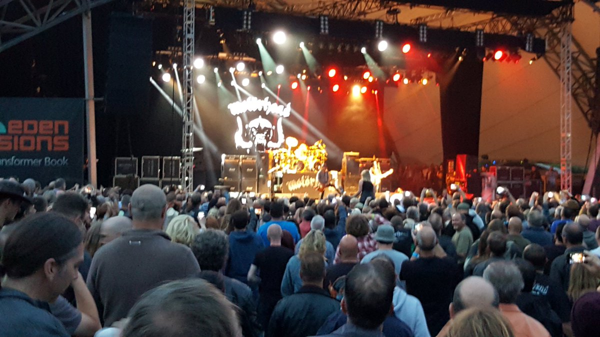 BingfromKiddy's tweet image. Peter it sure was, I saw them a week later at the @EdenProject they killed all the forna there 😂😂😂, they were #killedbydeath by #Lemmy @MotorheadPhil @themikkeydee