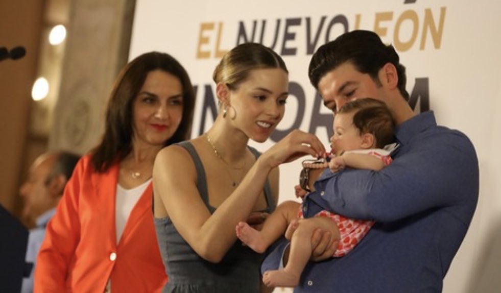 29 junio concluye ciclo escolar que estaba programado para  19 julio anunció <a href="/samuel_garcias/">Samuel García</a> <a href="/nuevoleon/">El Gobierno de Nuevo León</a> ante la situación climatológica que impera en NL #oladecalor <a href="/SenlOficial/">Secretaría de Educación Nuevo León</a> <a href="/SofialeticiaM/">Sofialeticia Morales</a> <a href="/mexnewz/">MexNews Digital </a> <a href="/chavacanamayor/">Mariana</a> <a href="/CheloGalvez_/">Chelo Gálvez</a> <a href="/Seccion50SNTE/">Sección 50 SNTE</a> <a href="/SNTEJovenSecc21/">SNTE Joven Sección21</a>