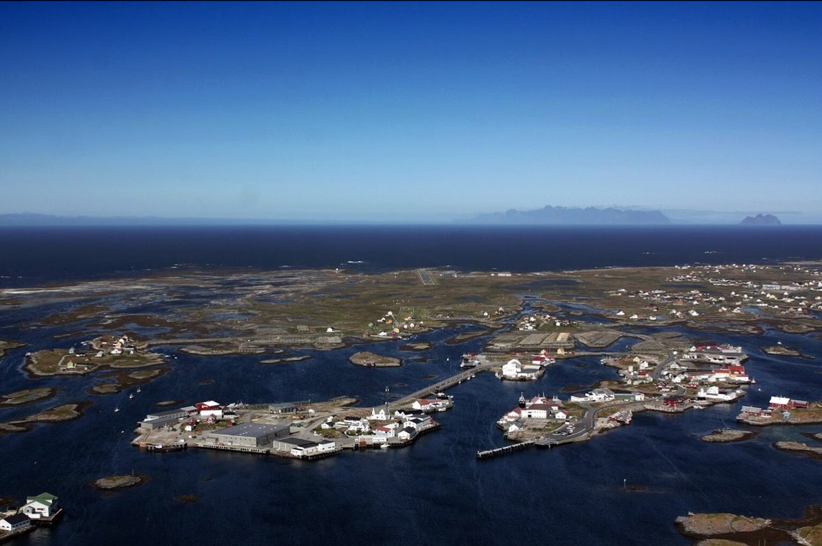 قُلِ انْظُرُوا مَاذَا فِي السَّمَاوَاتِ وَالْأَرْضِ ۚ وَمَا تُغْنِي الْآيَاتُ وَالنُّذُرُ عَنْ قَوْمٍ لَا يُؤْمِنُونَ (١٠١)

سورة يونس 

🌎❌