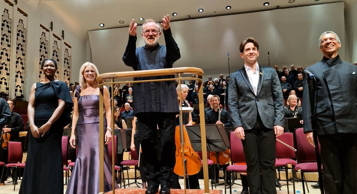 Tim Light tweet media