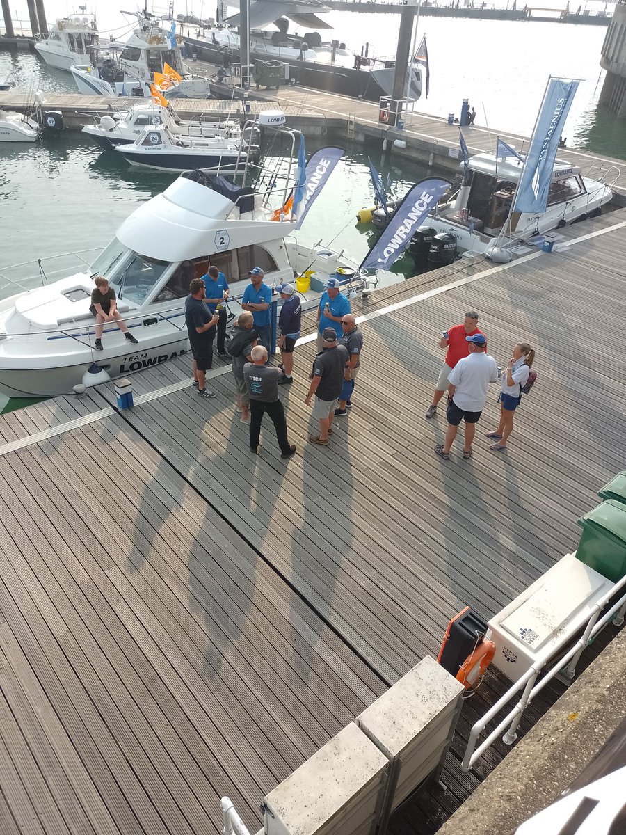 Kevin Hare tweet media