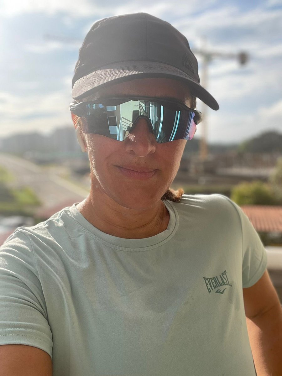 Xrunning7's tweet photo. Sabadito de fondo https://t.co/7OWnM64t0z