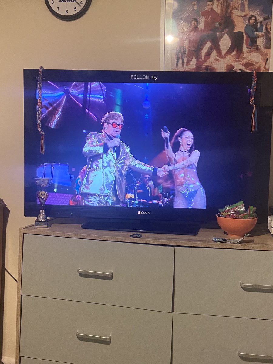 BichardJamie's tweet photo. #EltonJohn https://t.co/n55Gv0DHfA