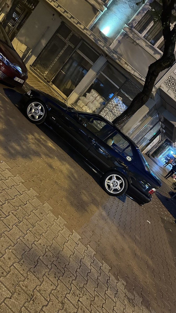 btubalaban's tweet photo. @alperen00s Oh be sonunda arabamı sıfırlayıp bana geri verecek birini buldum derim https://t.co/z5kM2Fl4yk