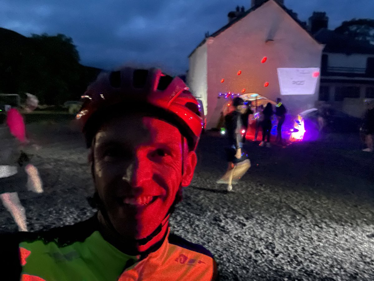 RossAllanVet's tweet image. Fantastic @RidetotheSun last night from Carlisle to Crammond, Edinburgh. Thanks to all involved in organising and volunteering to make it happen - wonderful ride! #solinvictus
