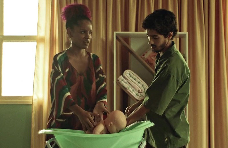 Resenhando's tweet photo. #CineflixCinemas
Resenha crítica: "#Derrapada" coloca skatista Samuca na pele de pai aos 17
https://t.co/8JQCBlZOWz https://t.co/fmYuOtVHLI