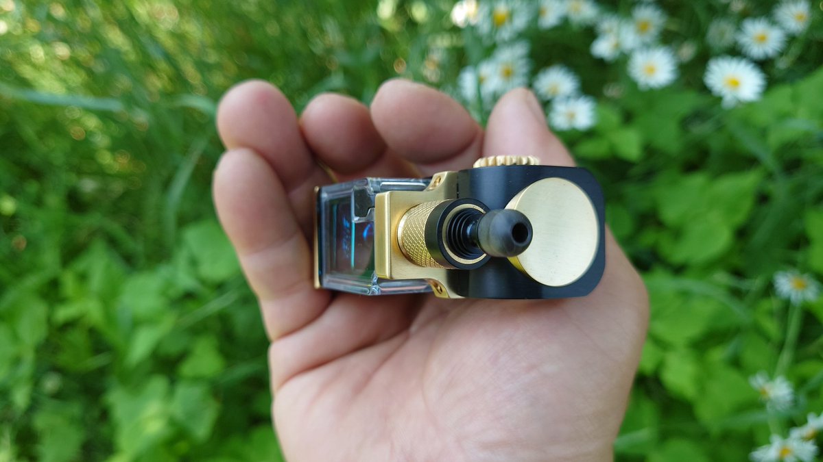 CebrjowHwScHCkj's tweet image. 皆さんおはよっチェ😆👍今週も宜しくご安全に🙇💦#GatubCrafts Rugged V2 MOD + #SuicideMods #etherrba +  #ジュマル丸  #VAPE #vape好きな人と繋がりたい #VAPE好きと繋がりたい #VAPE初心者  #Gatub