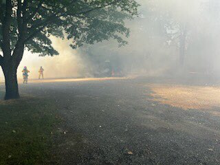 GigHarborPolice's tweet photo. Update: No structures damaged as first reported. Good work by @GigHarborFire who is still on scene managing brush fire. https://t.co/2lO57Crs2R