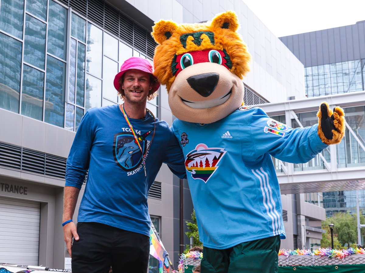 mnwild's tweet photo. Ain't no raining on the Jonny Vibes x @NordyWild parade! 🤙

Thanks for having us @TwinCitiesPride and we wish everyone a happy pride month! 🏳️‍🌈

#mnwild https://t.co/O8Uj91MG1T