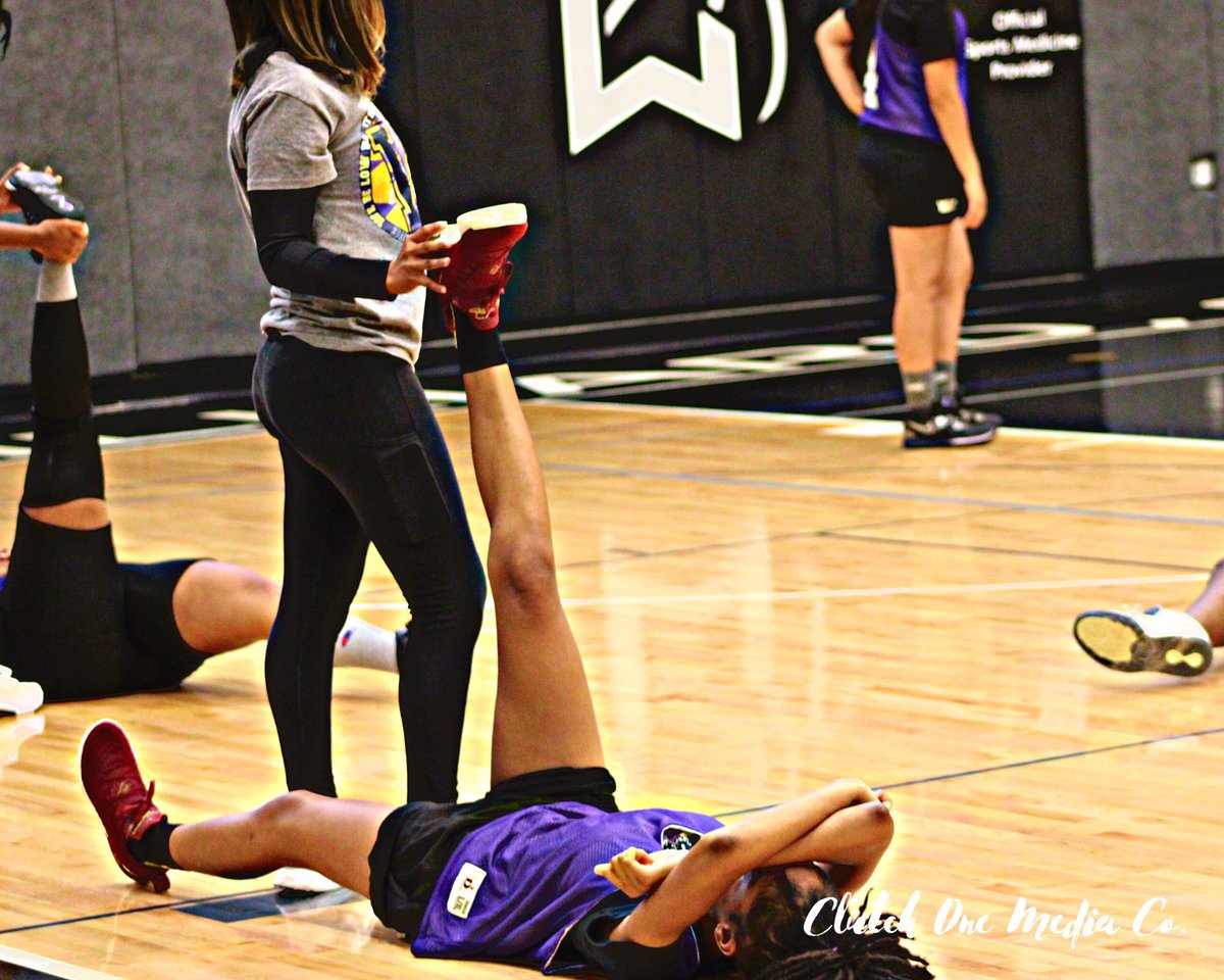 Hubby & Wifey Media tweet media