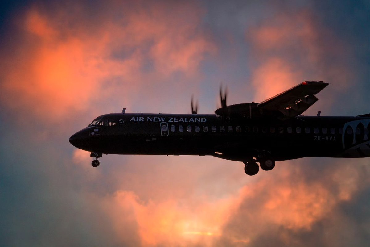 Looking good @FlyAirNZ 😉💗 📷: IG plasmic_aviation