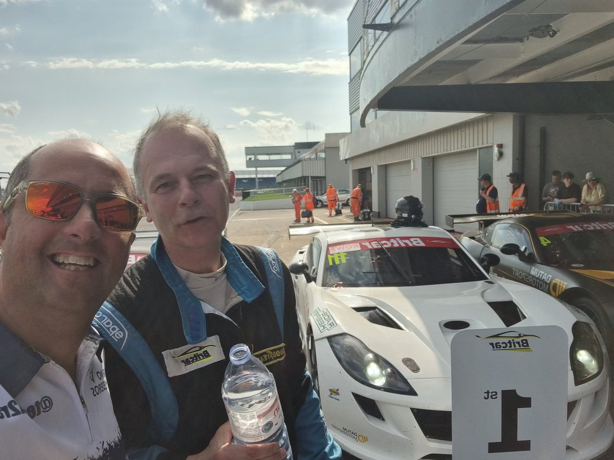 AdrianMedeiros's tweet image. Great race by Axel. Winner!
Otima corrida do meu piloto. P1
#race #motorsport #drivercoaching #drivercoach #racecar #coaching