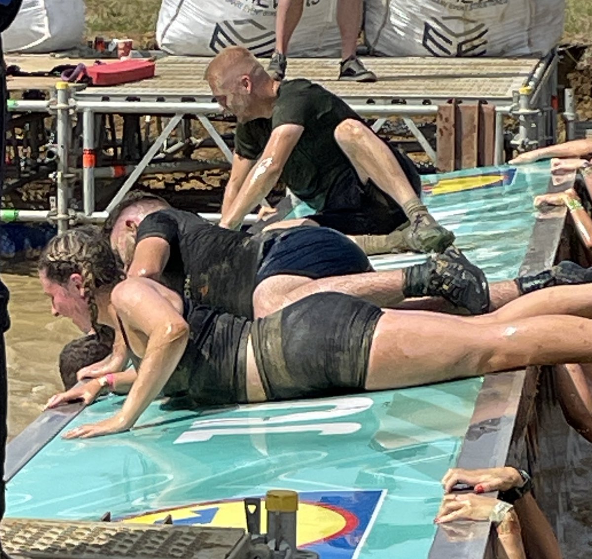 andrewbailey1's tweet photo. @ToughMudder great day. Well done on the weather too ;-) https://t.co/jgYqDWVDpu