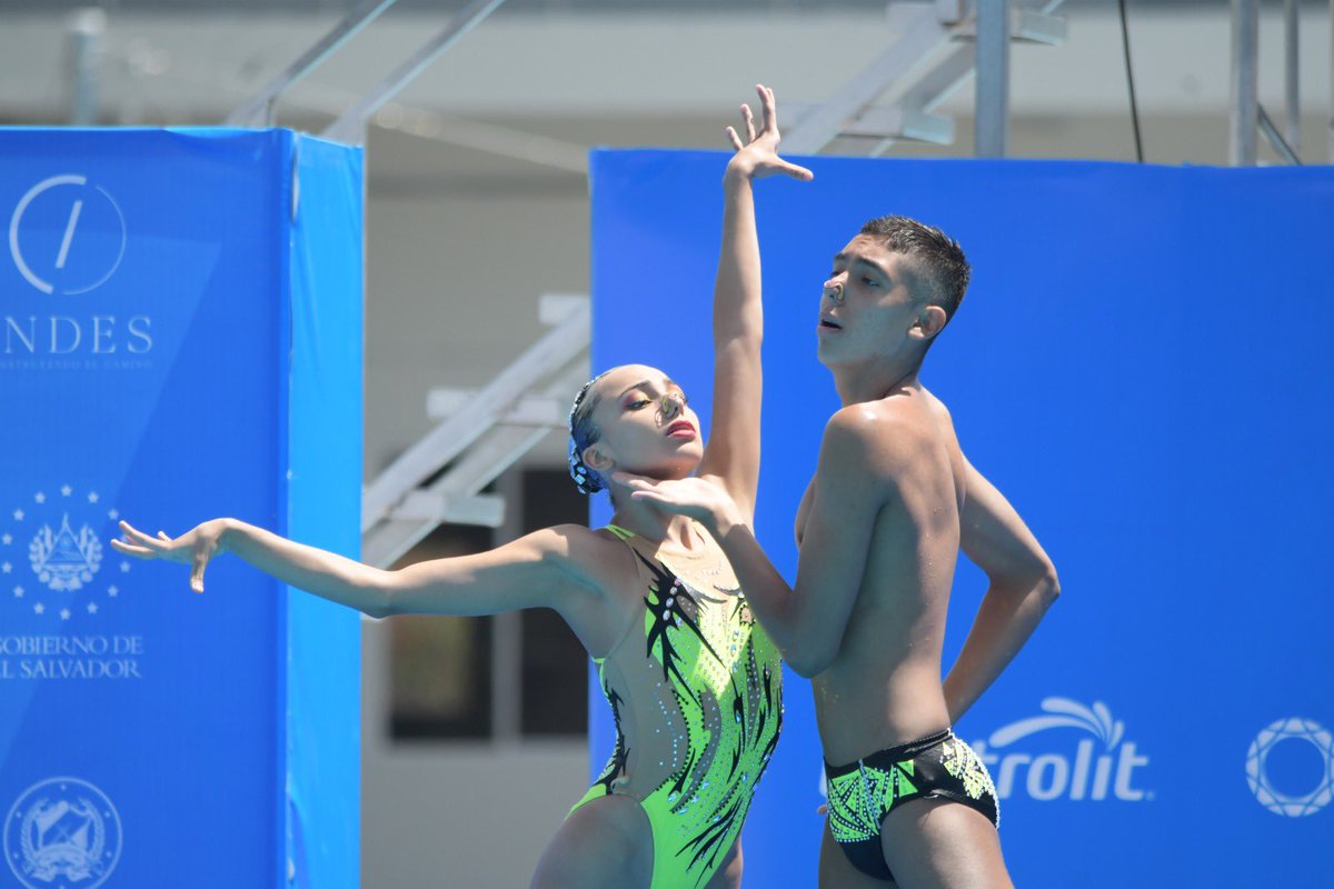 COM_Mexico's tweet photo. El dueto mixto mexicano de natación artística se queda con la plata, el primer lugar fue para #Colombia y el tercer lugar fue para @CentroCaribeS.

🥇🇨🇴
🥈🇲🇽
🥉 CCS

#SanSalvador2023 https://t.co/JLwH48U2G7