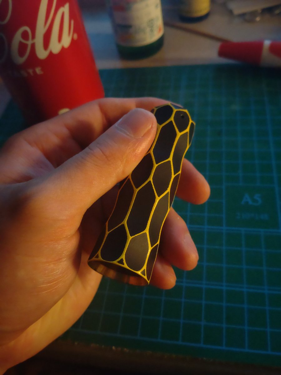 WF39227841's tweet image. 信じられるか？こいつ買ってから数年立つけど未だにフルセットじゃないんだぜ…
#vape #complyfe